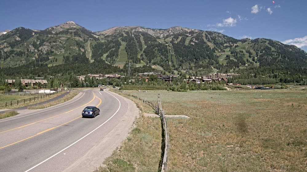 Jackson Hole - Mountain View Webcam