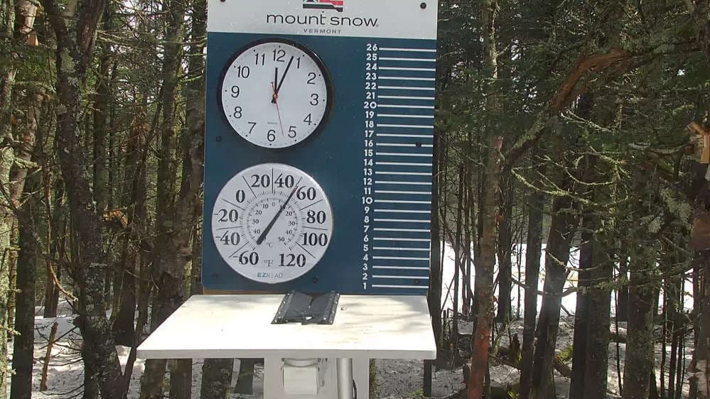 Mount Snow - Snow Stake