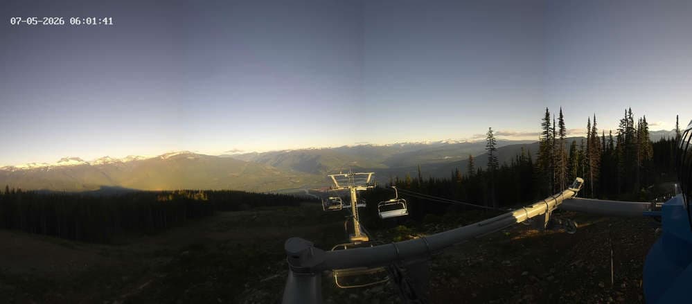 Revelstoke: Top of Stellar Chair Cam