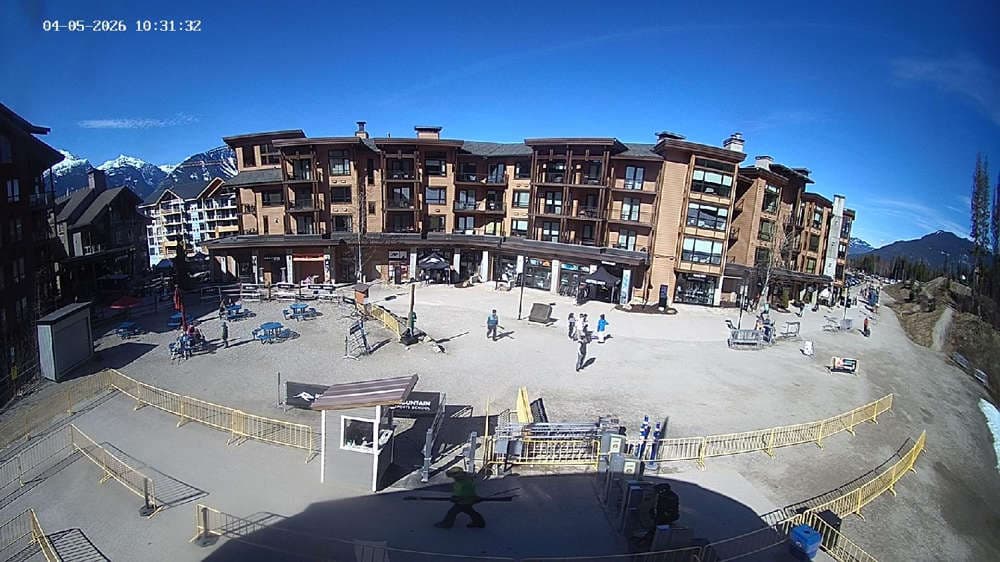 Revelstoke: Village Cam