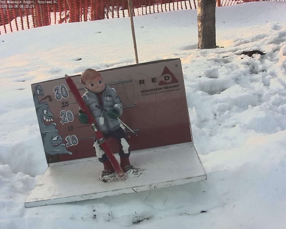 Red Resort - Rosario Snow Cam