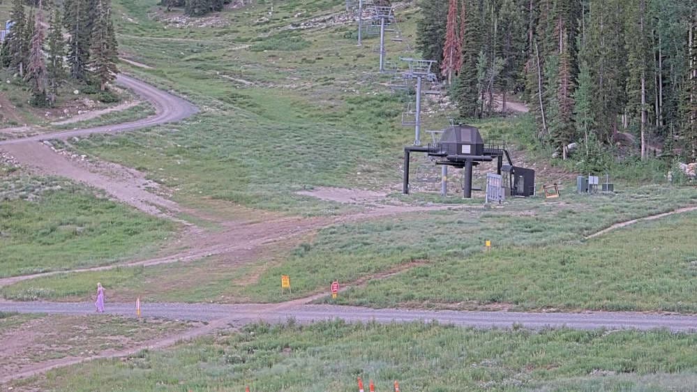 Solitude: Powderhorn II Lift Line