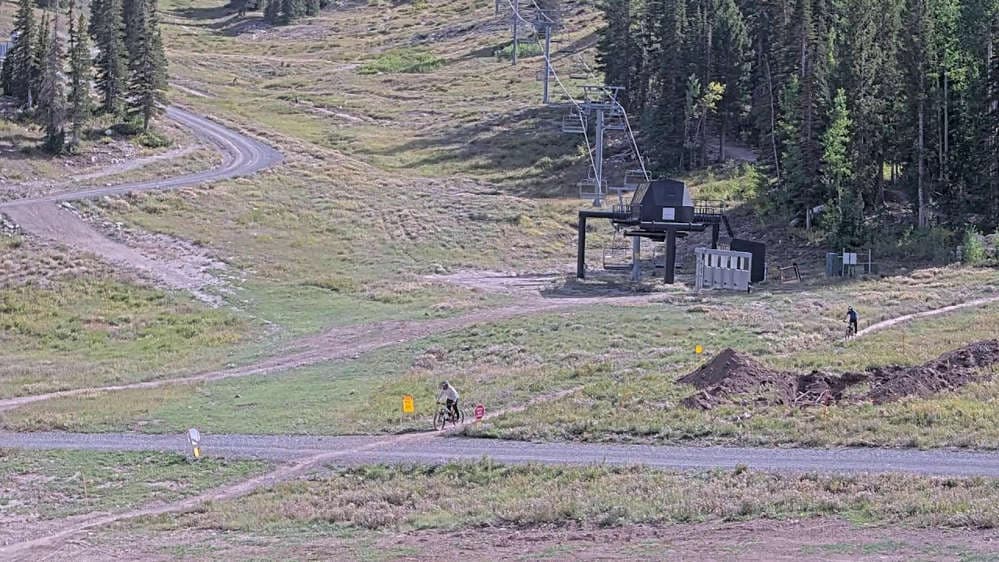 Solitude: Powderhorn II Lift Line