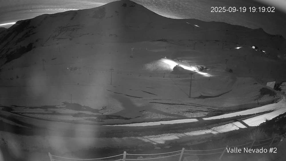 Valle Nevado - Vista Hotel Puerta del Sol