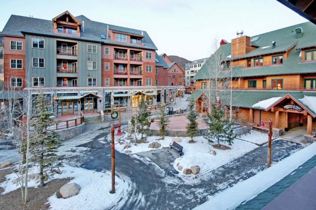 Ski Vacation Package - Save up to 15% on 3+ nights on Keystone Resort Lodging!