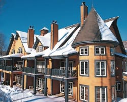Les Manoirs Condominiums
