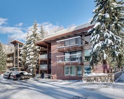 Chateau Eau Claire