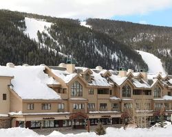 Gateway Mountain Lodge