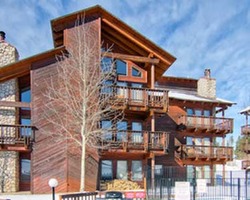 Tyra II Condominiums